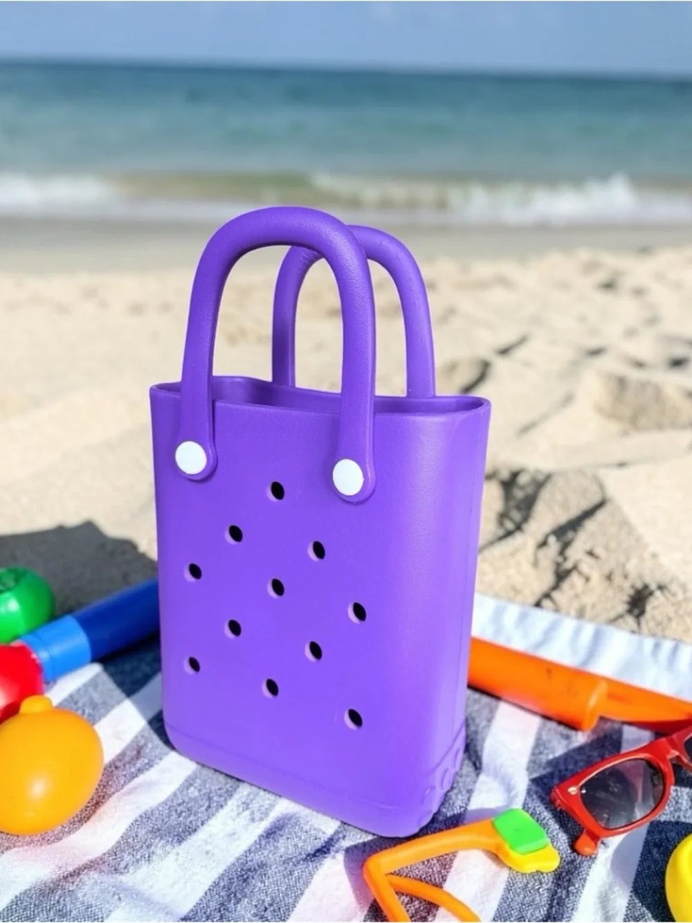 💜Purple Mini EVA Tote Bag for Beach 🏝️ or Pool!  NWOT - Picture 3 of 7